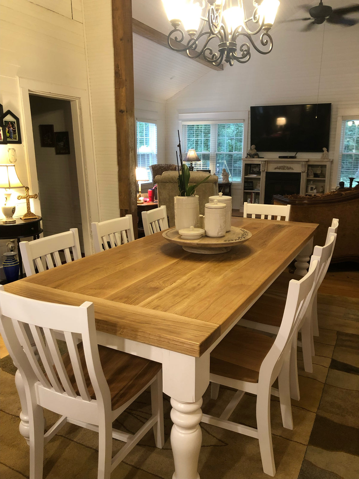 Williams Farmhouse Table